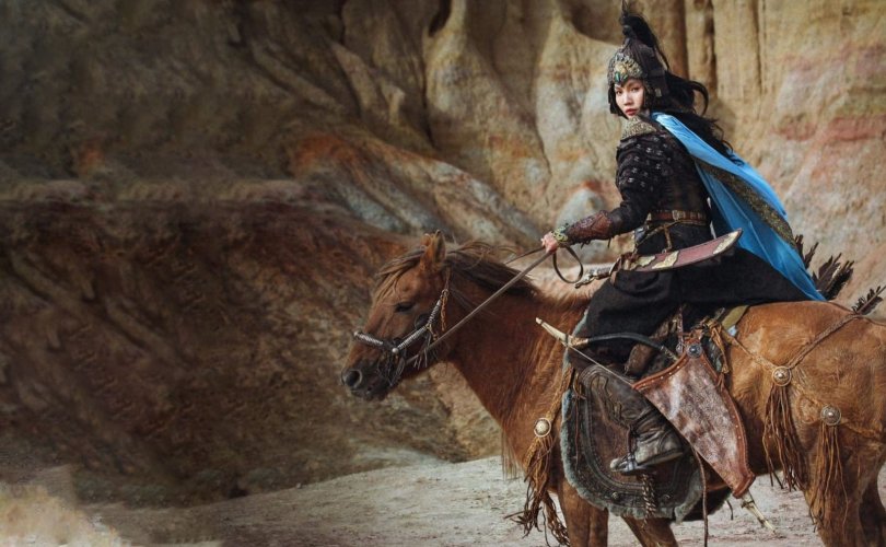 Хотулун гүнжийн дүрд жүжигчин М.Цэрэндолгор тогложээ